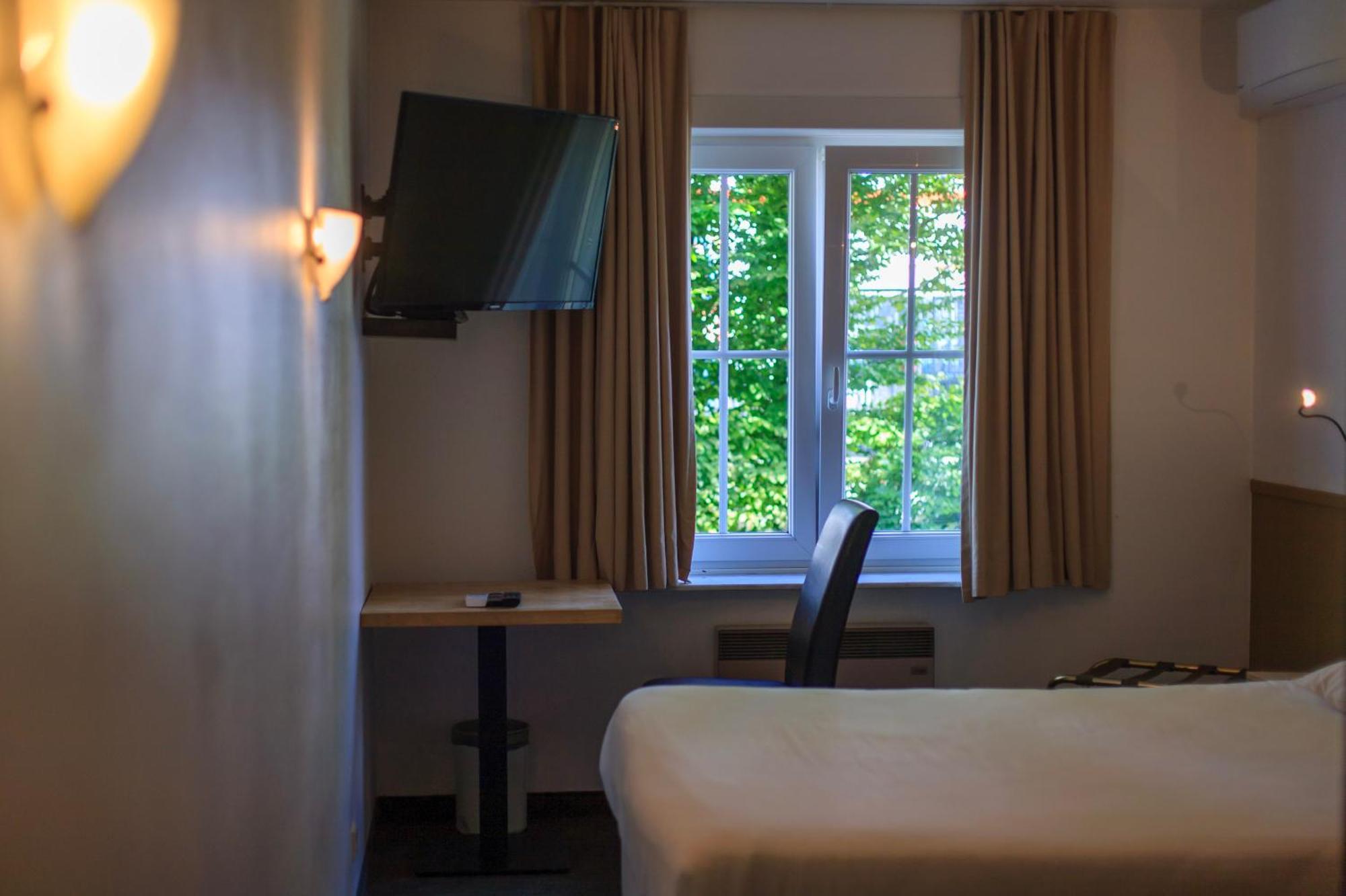 St-Janshof Hotel Waregem Extérieur photo